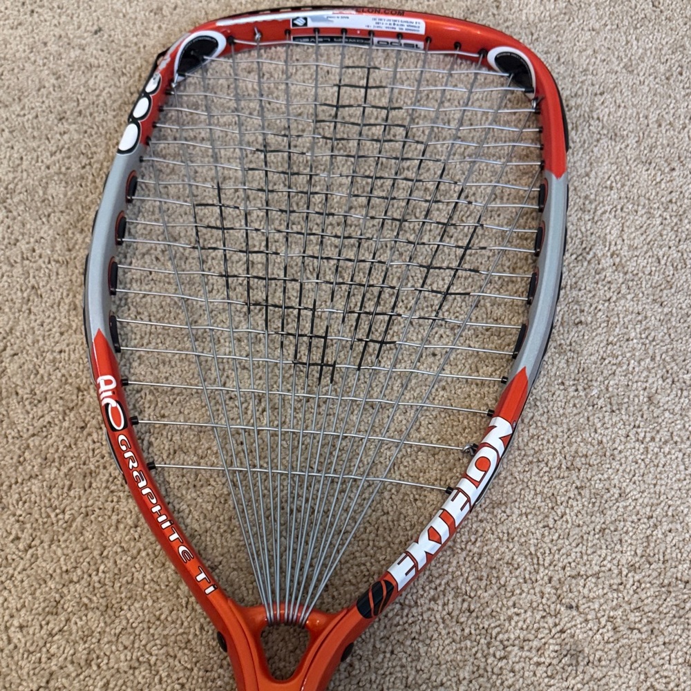 Ektelon 1500 Red and Black Racquetball Racket - Picture 3 of 7
